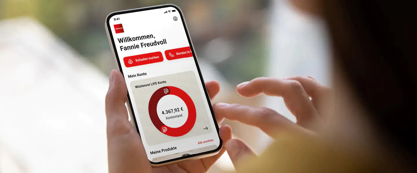 Online-Banking mit der Wüstenrot App Smartphone-Bildschirm mit Online-Banking-App