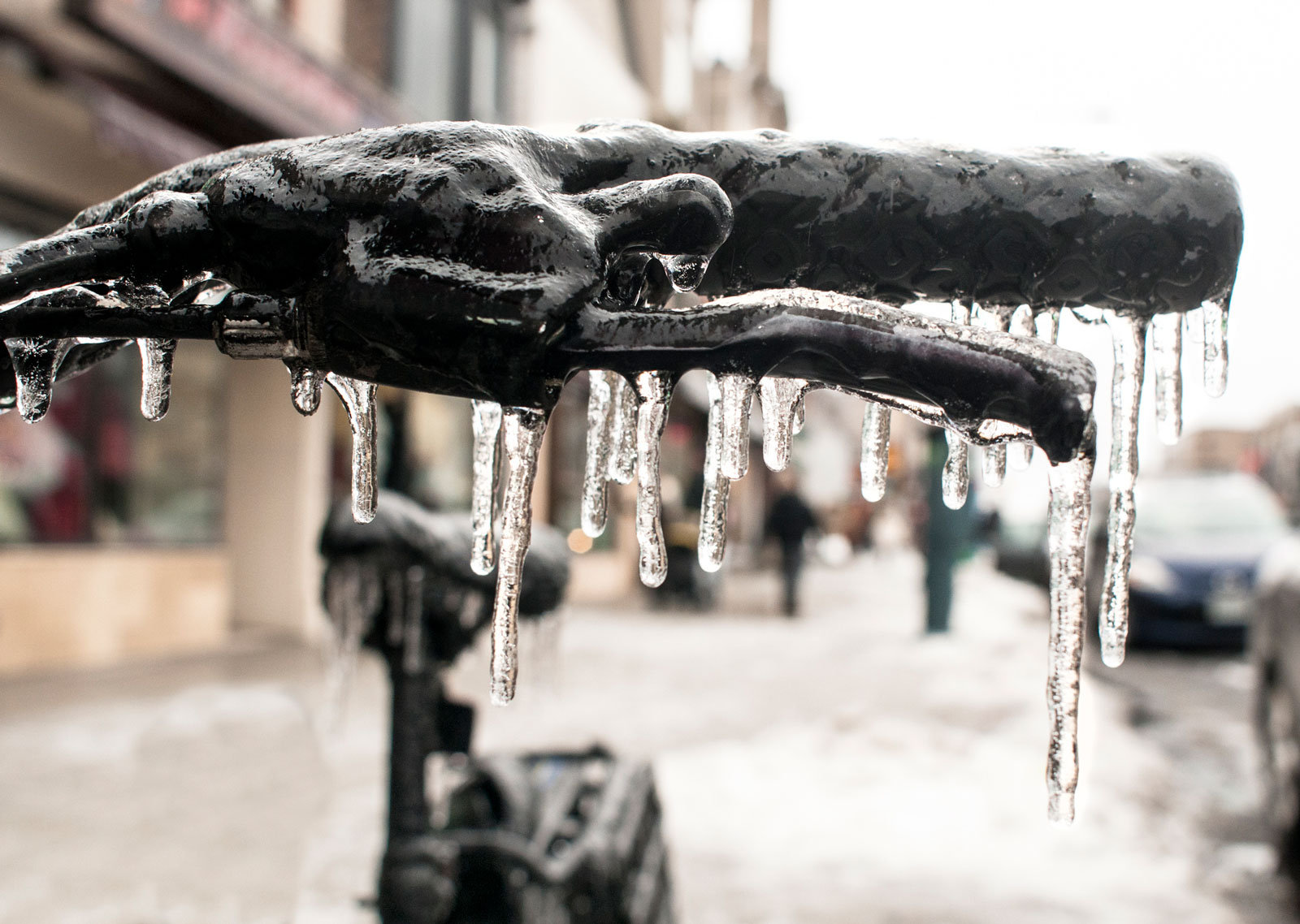 Eingefrorener Fahrradgriff