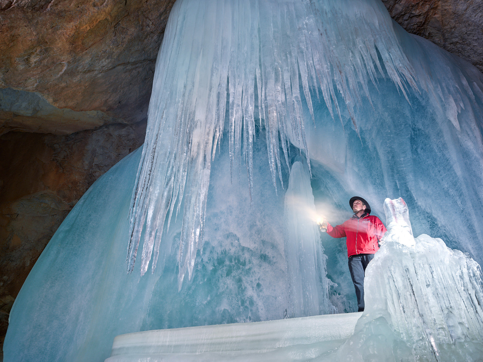 Skulpturen der Natur: Eisriesenwelt