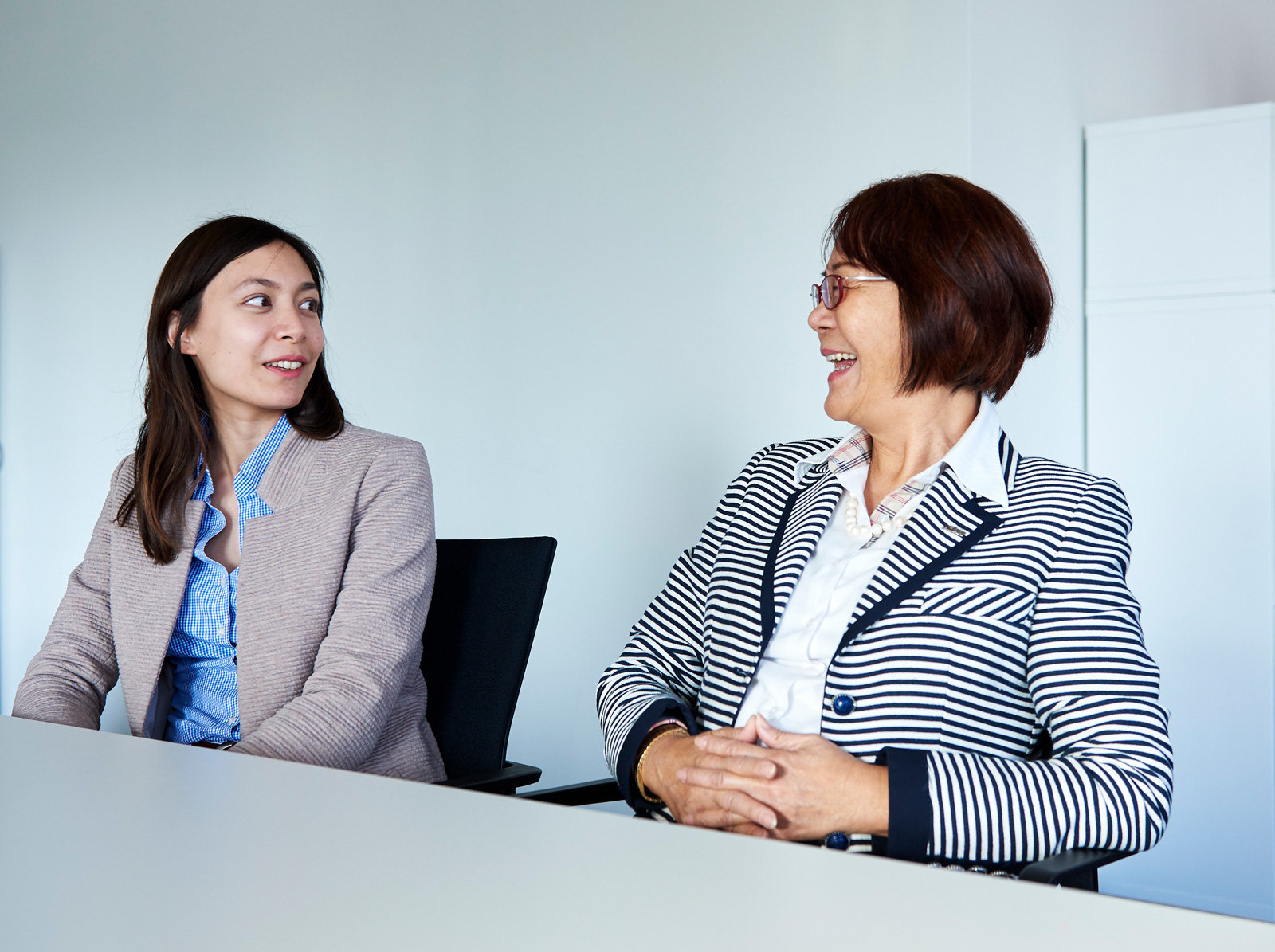 Carol Fong-Mei Urkauf-Chen mit Tochter Johanna