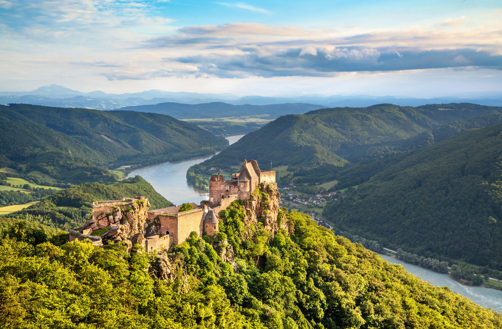 Kulturlandschaft Wachau: Burgruine Aggstein an der Donau
