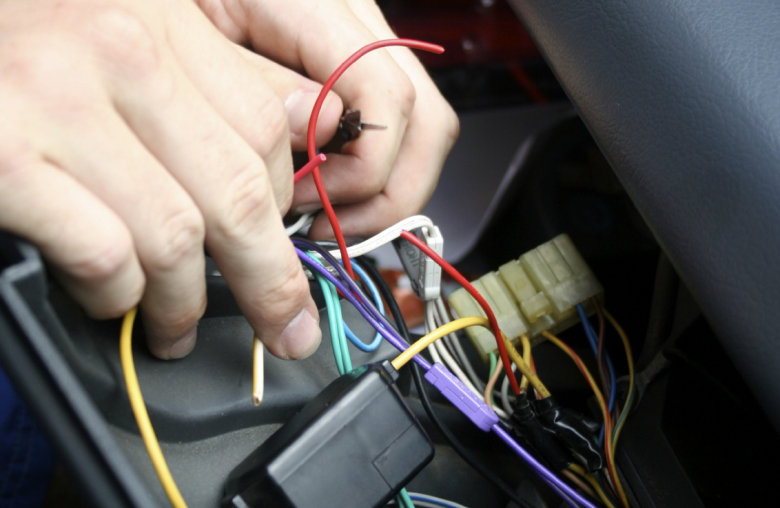 Bis zu 4.000 Meter Kabel stecken in einem modernen PKW.